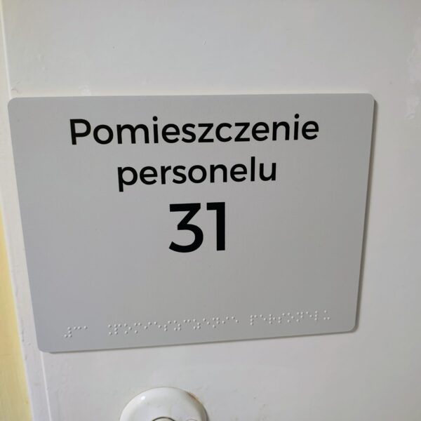 Poprawa efektywności energetycznej budynku na terenie Gminy Zagrodno.