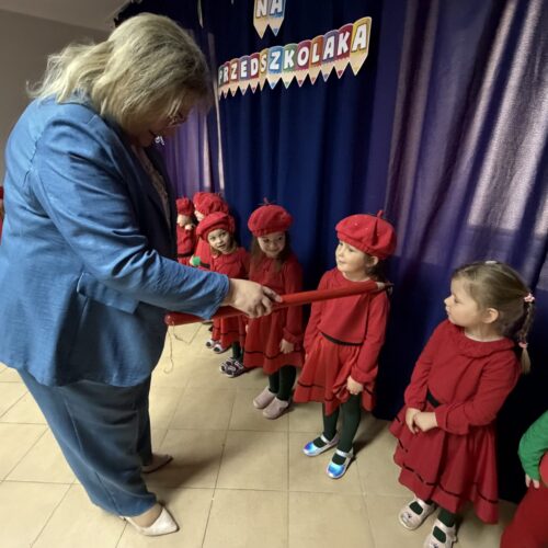 Pasowanie na przedszkolaka w Gminnym Przedszkolu w Zagrodnie
